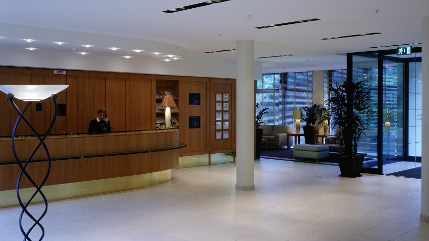 Hotelhalle des relexa hotel Berlin Hotelhalle des relexa hotel Berlin